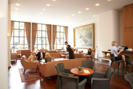 VCH Hotel Baseler Hof bar